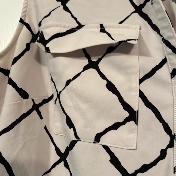 New York & Company sleeveless button down dress for women. Size XL - Picture 3 of 6